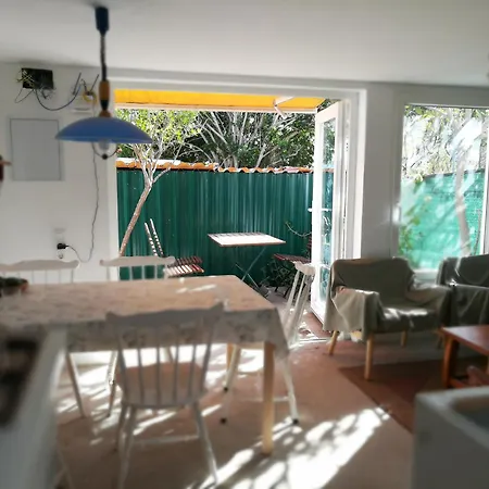 Bett 2 Im Frauen-2-bettzimmer Nur Frauen Only Women Solo Mucheres Auberge de jeunesse Mogán