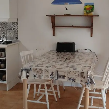 Bett 2 Im Frauen-2-bettzimmer Nur Frauen Only Women Solo Mucheres * Mogán